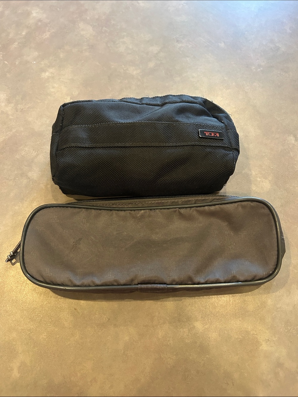 TUMI travel organizers Set/2
